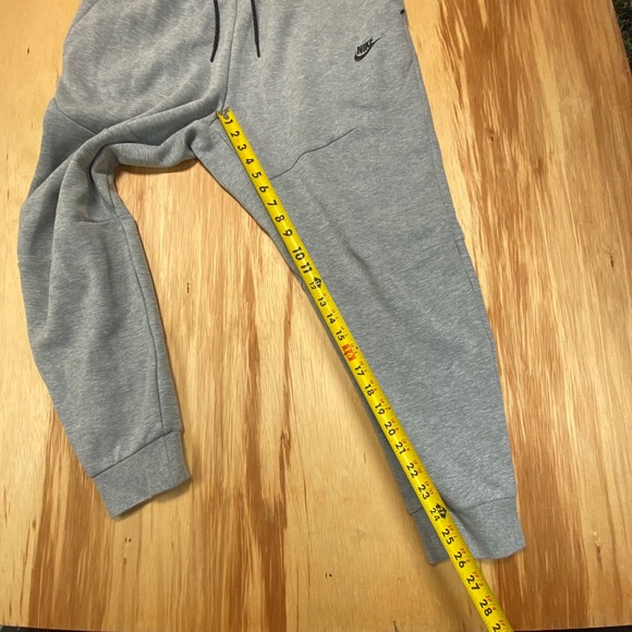 Nike Club Fleece Joggers Heather Grey XL • Nike Sportswear Sweatpants - Picture 5 of 11